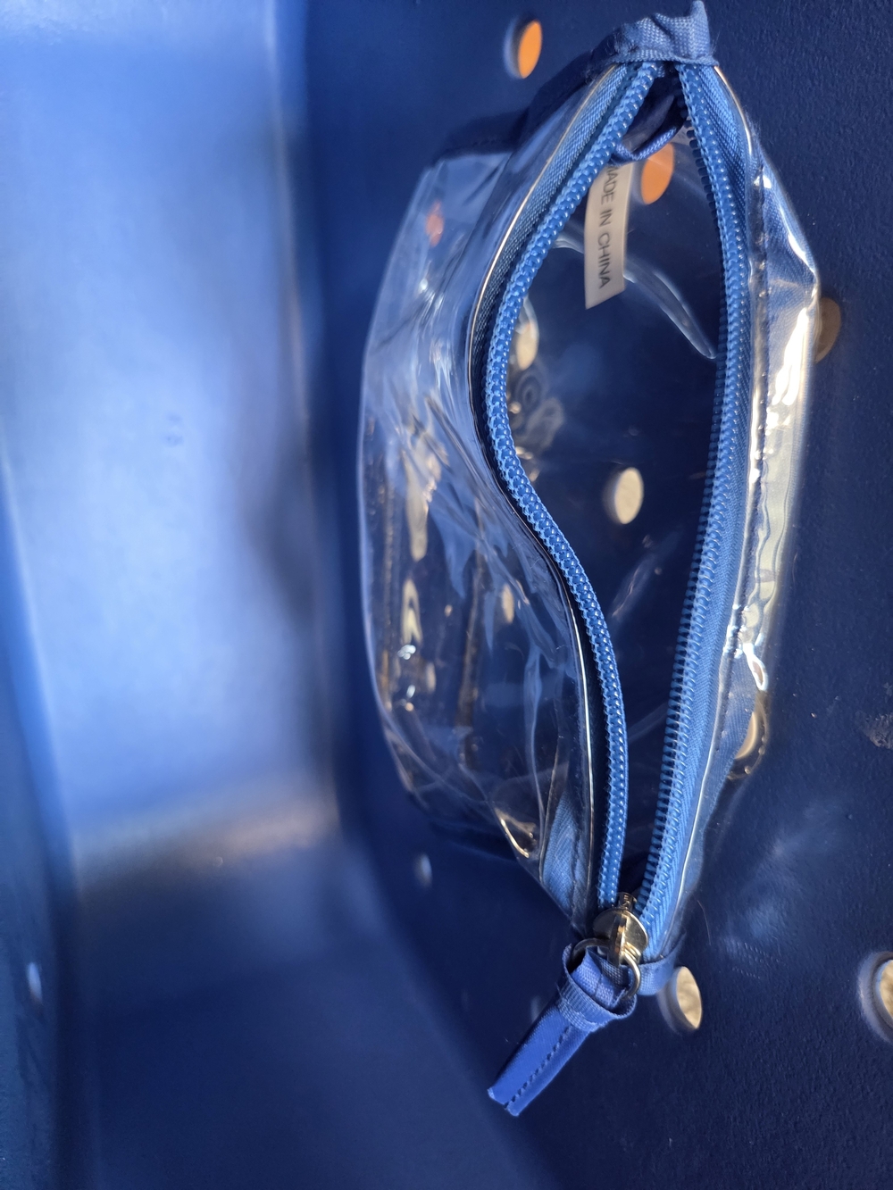 BOGG BAG Size Medium Bright Blue Perforated Tote - Picture 4 of 4